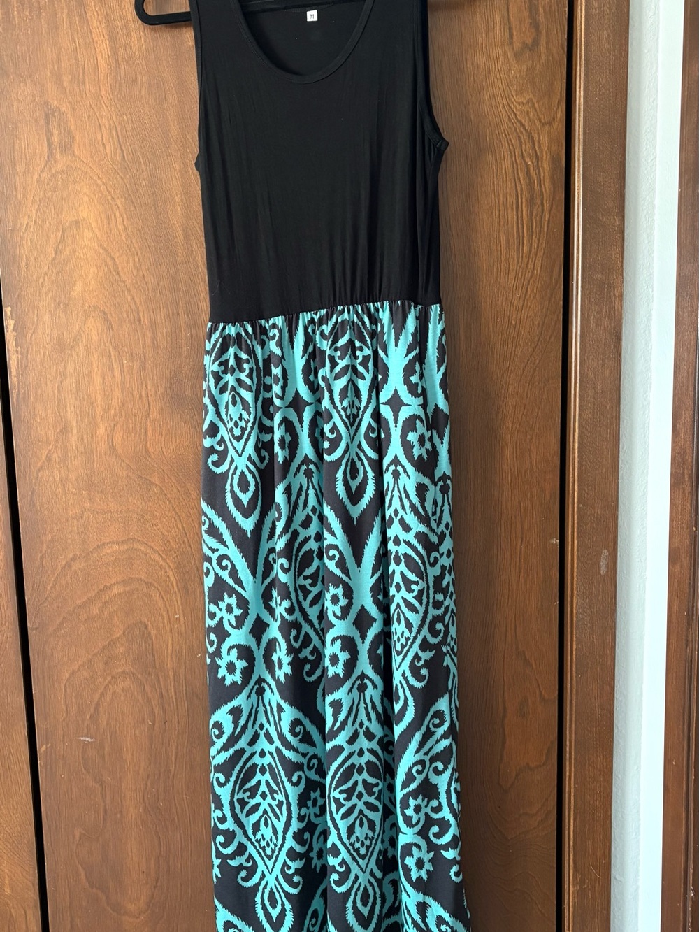 Black and Turquoise Patterned Sleeveless Maxi Dress